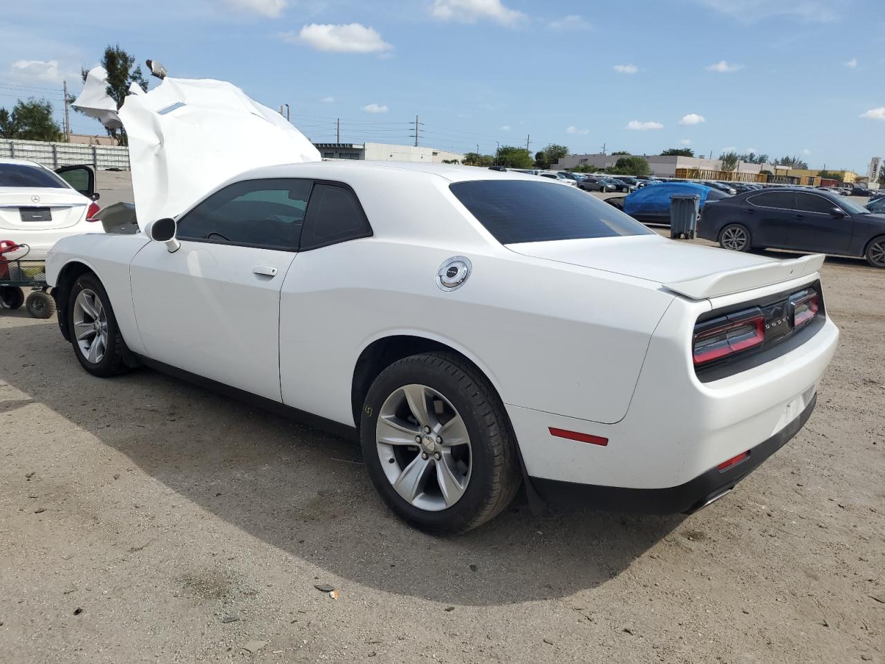 2C3CDZAG8LH227667 2020 Dodge Challenger Sxt