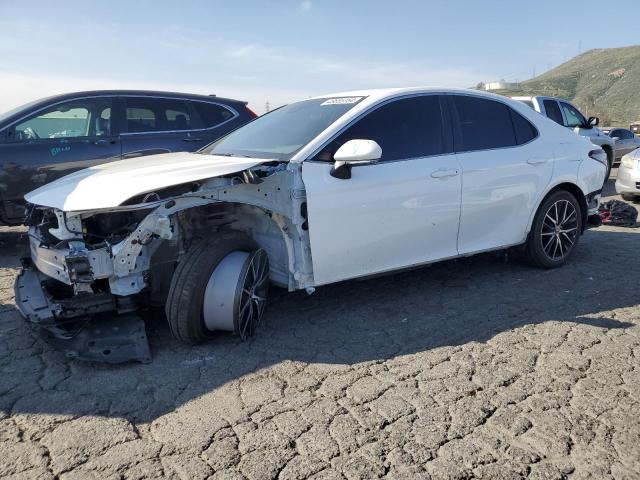 Lot #2503102773 2023 TOYOTA CAMRY SE N salvage car