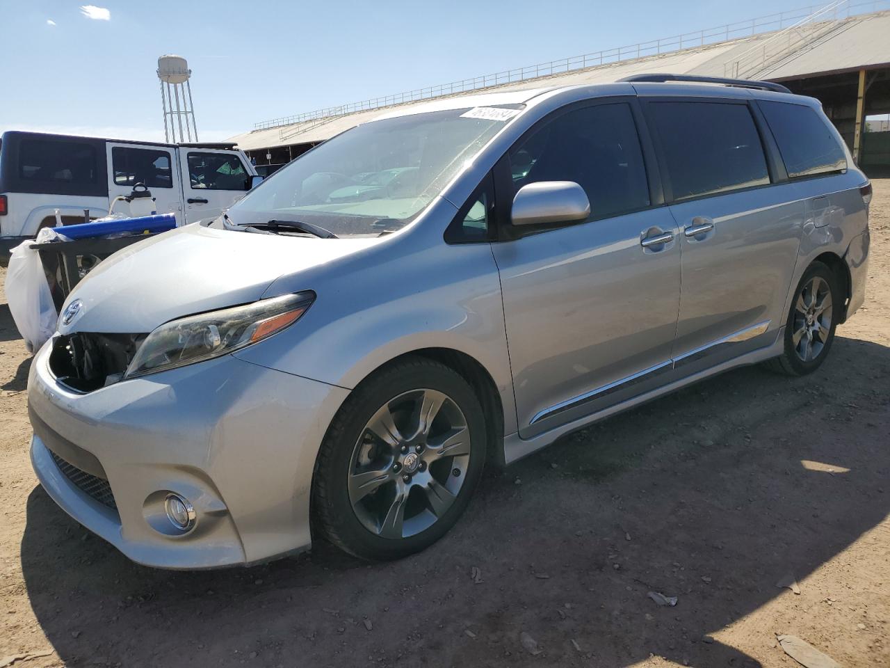 5TDXK3DC6GS748113 TOYOTA SIENNA 2016