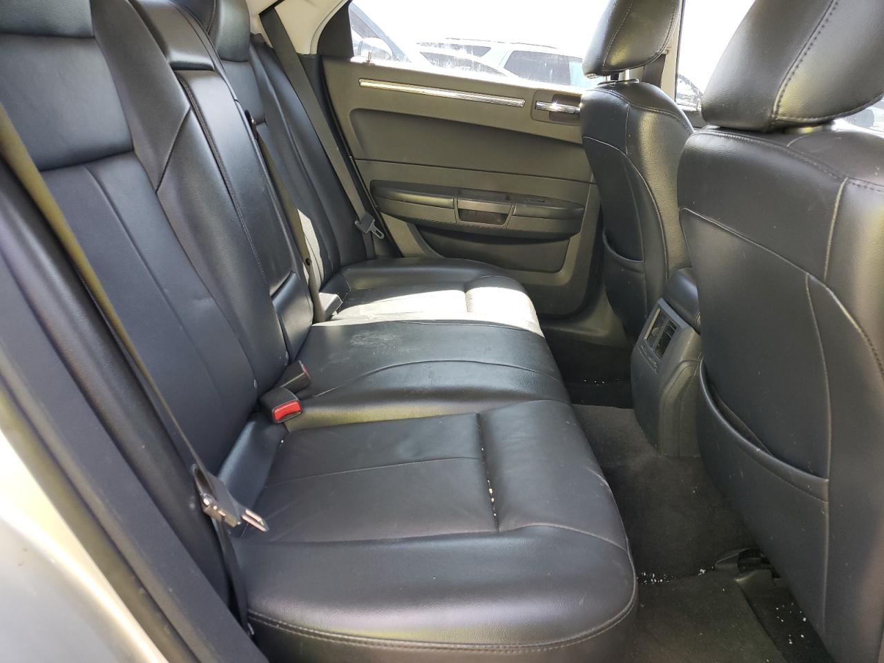 2C3CA5CV4AH185511 2010 Chrysler 300 Touring