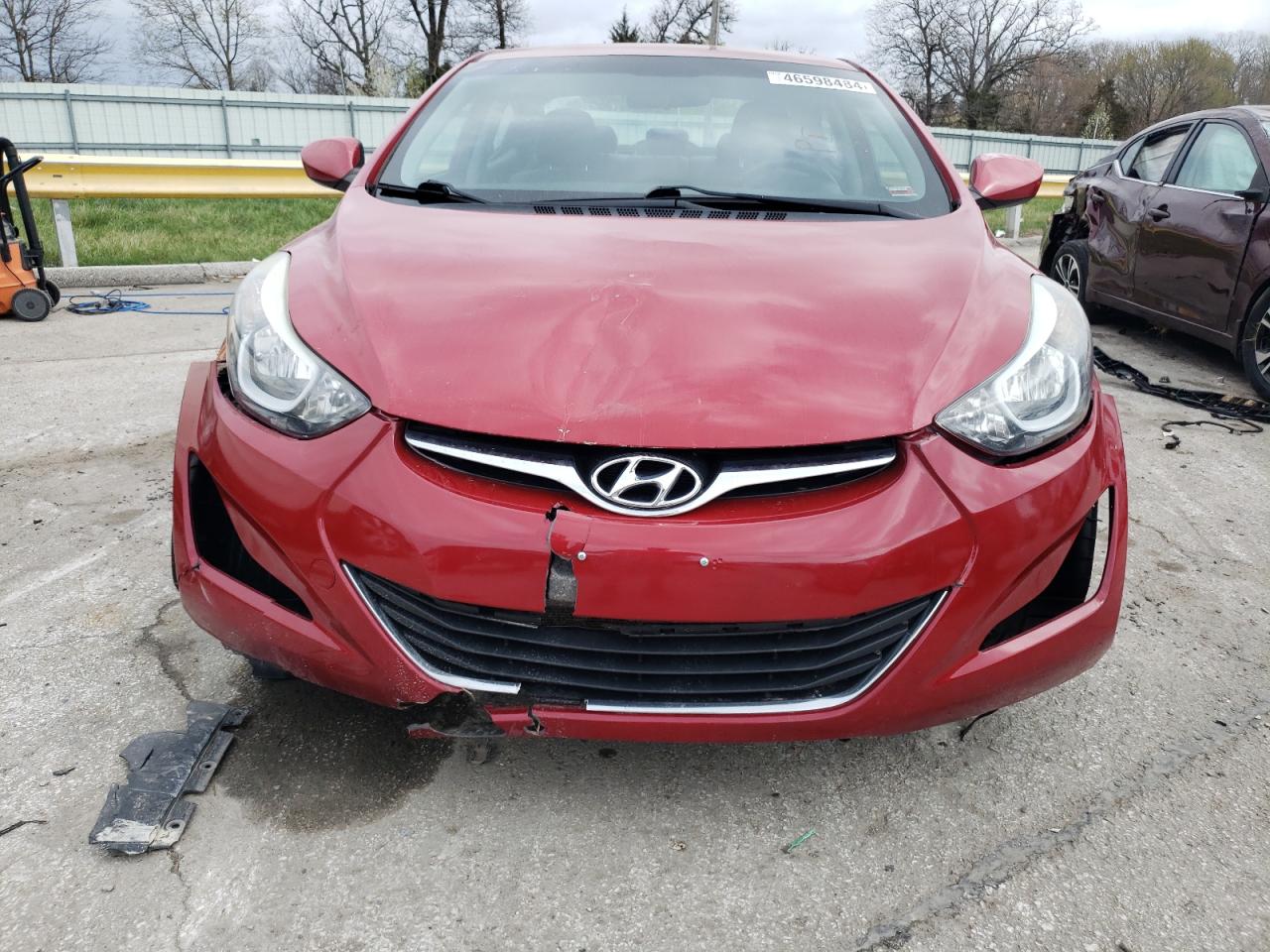 Lot #2512410102 2016 HYUNDAI ELANTRA SE