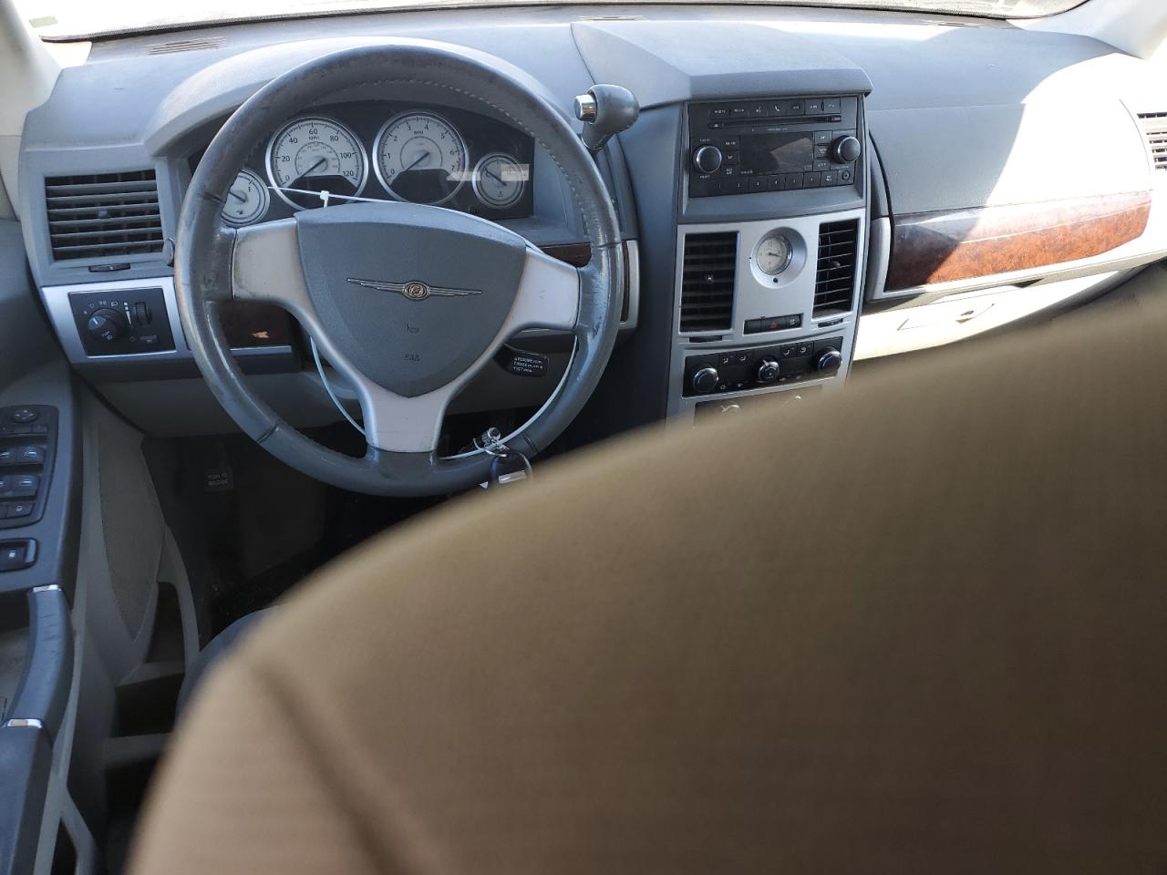 2A4RR5D13AR278888 2010 Chrysler Town & Country Touring