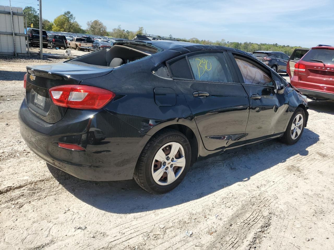 1G1BC5SMXJ7204237 CHEVROLET CRUZE 2018