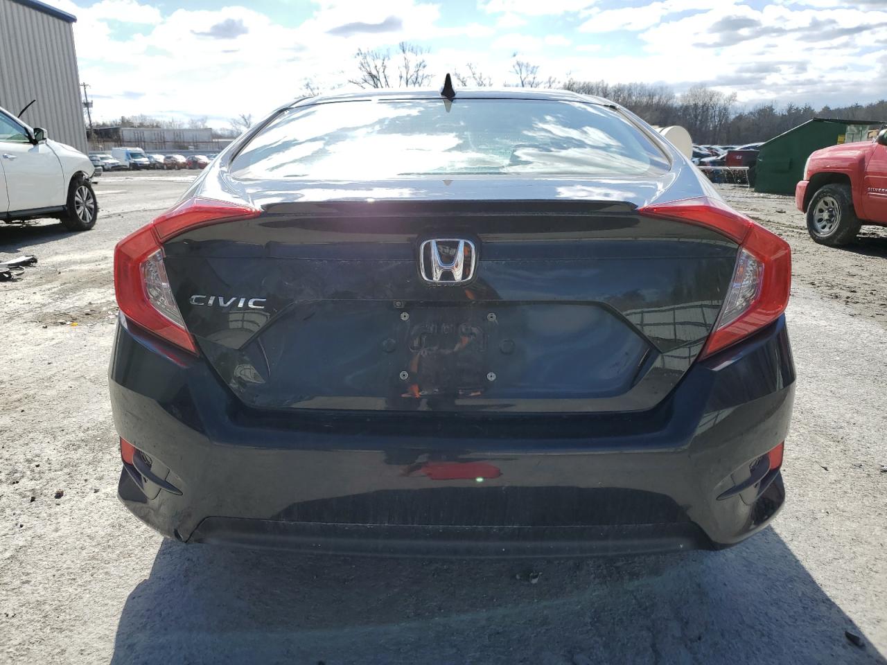 2HGFC1F37GH643719 HONDA CIVIC 2016