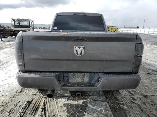 2018 RAM 1500 ST - 1C6RR7FG1JS270099