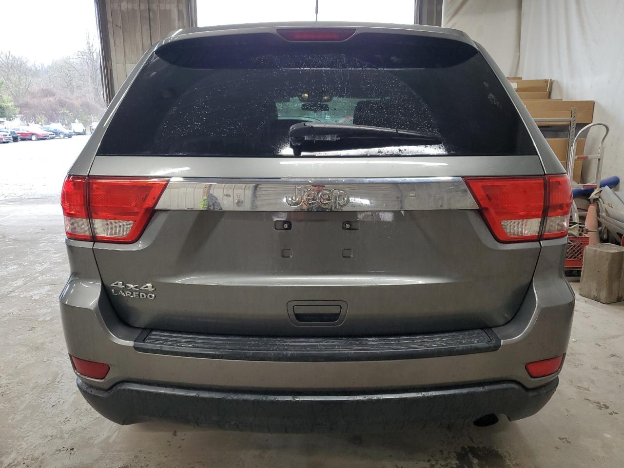 2012 Jeep Grand Cherokee Laredo vin: 1C4RJFAG4CC245230