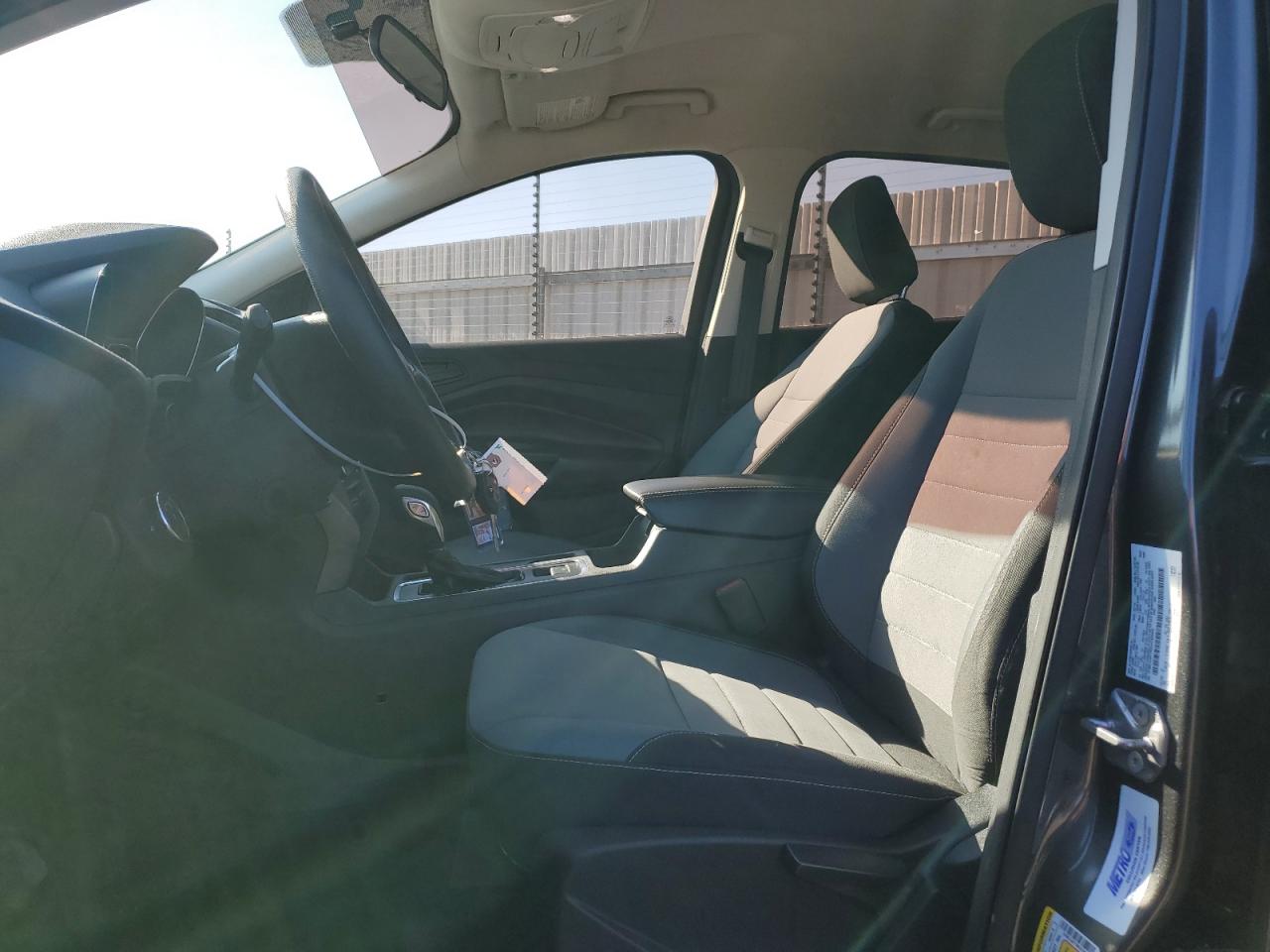 2019 Ford Escape S vin: 1FMCU0F78KUC46095