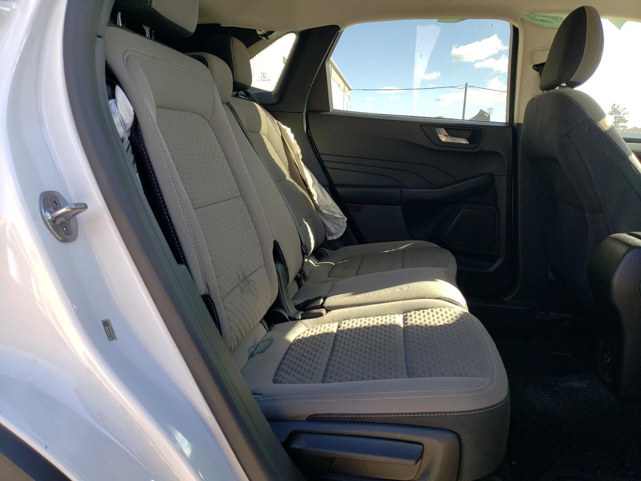 1FMCU0G68MUB00871 2021 Ford Escape Se