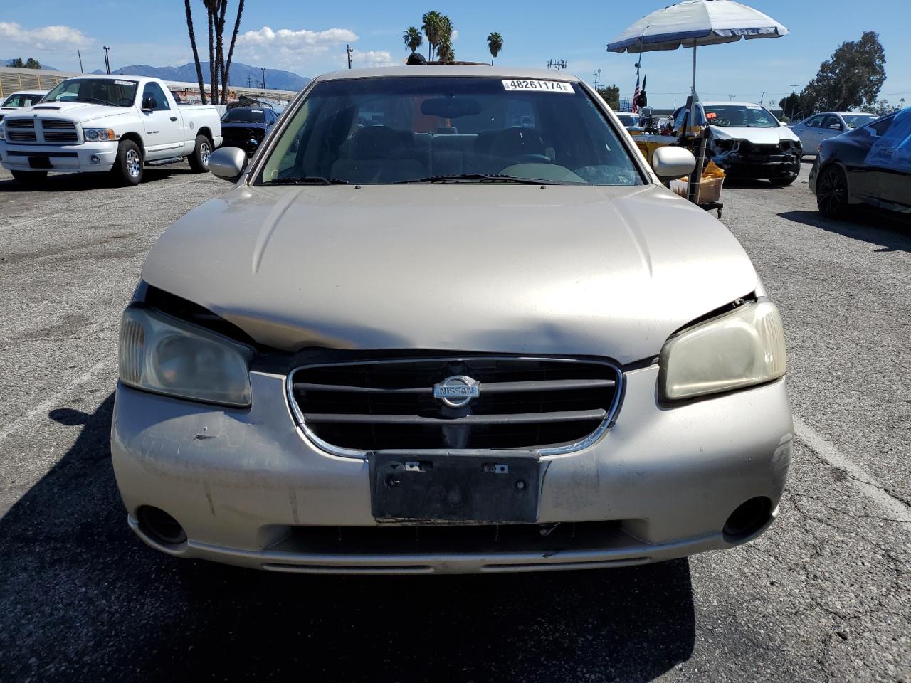 JN1CA31D81T632695 2001 Nissan Maxima Gxe