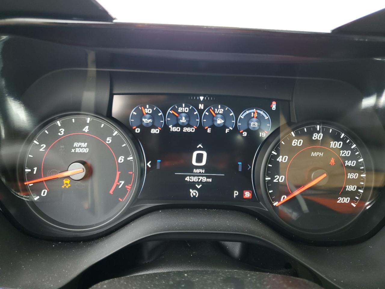 VIN: 1G1FH1R71M0125208 2021 CHEVROLET CAMARO