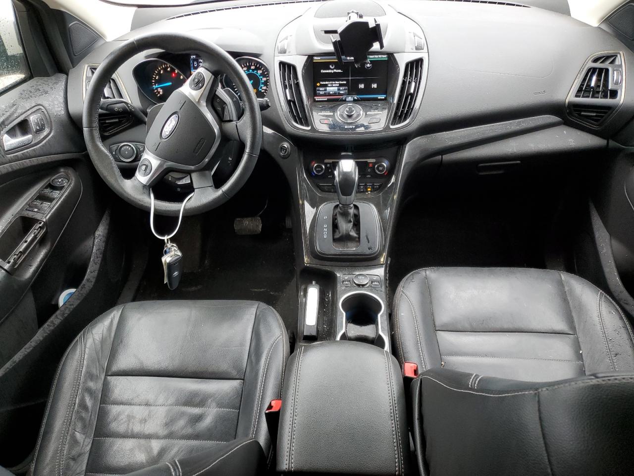 1FMCU9J92EUE32250 2014 Ford Escape Titanium