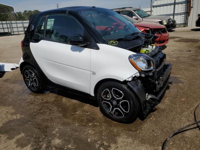  SMART FORTWO 2018 Білий