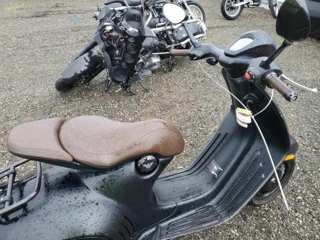 2016 VESPA 946 ZAPM808G0G5000572