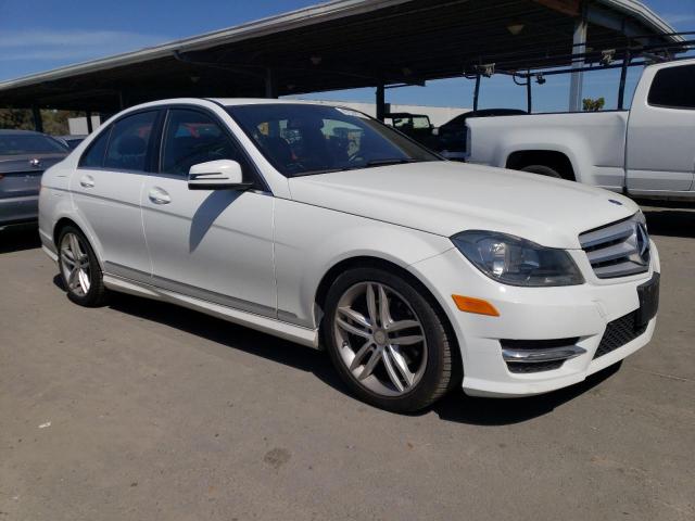 VIN WDDGF4HB1DR268959 2013 Mercedes-Benz C-Class, 250 no.4