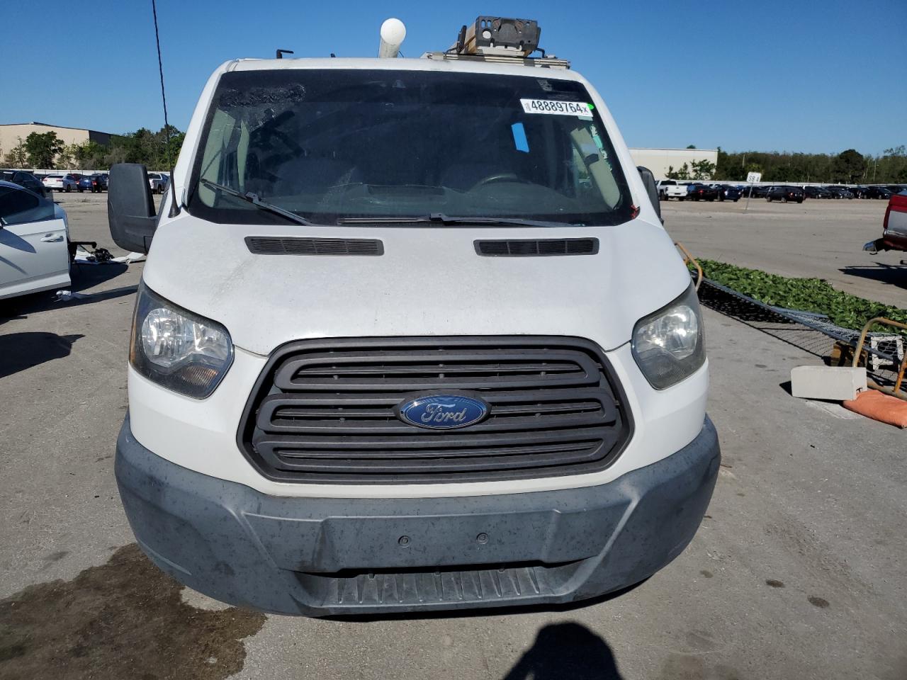 Lot #2518959699 2017 FORD TRANSIT T-