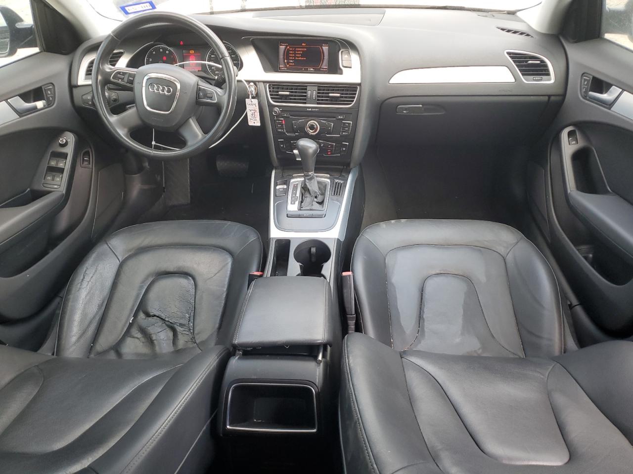 WAUAFAFL1BN022960 2011 Audi A4 Premium