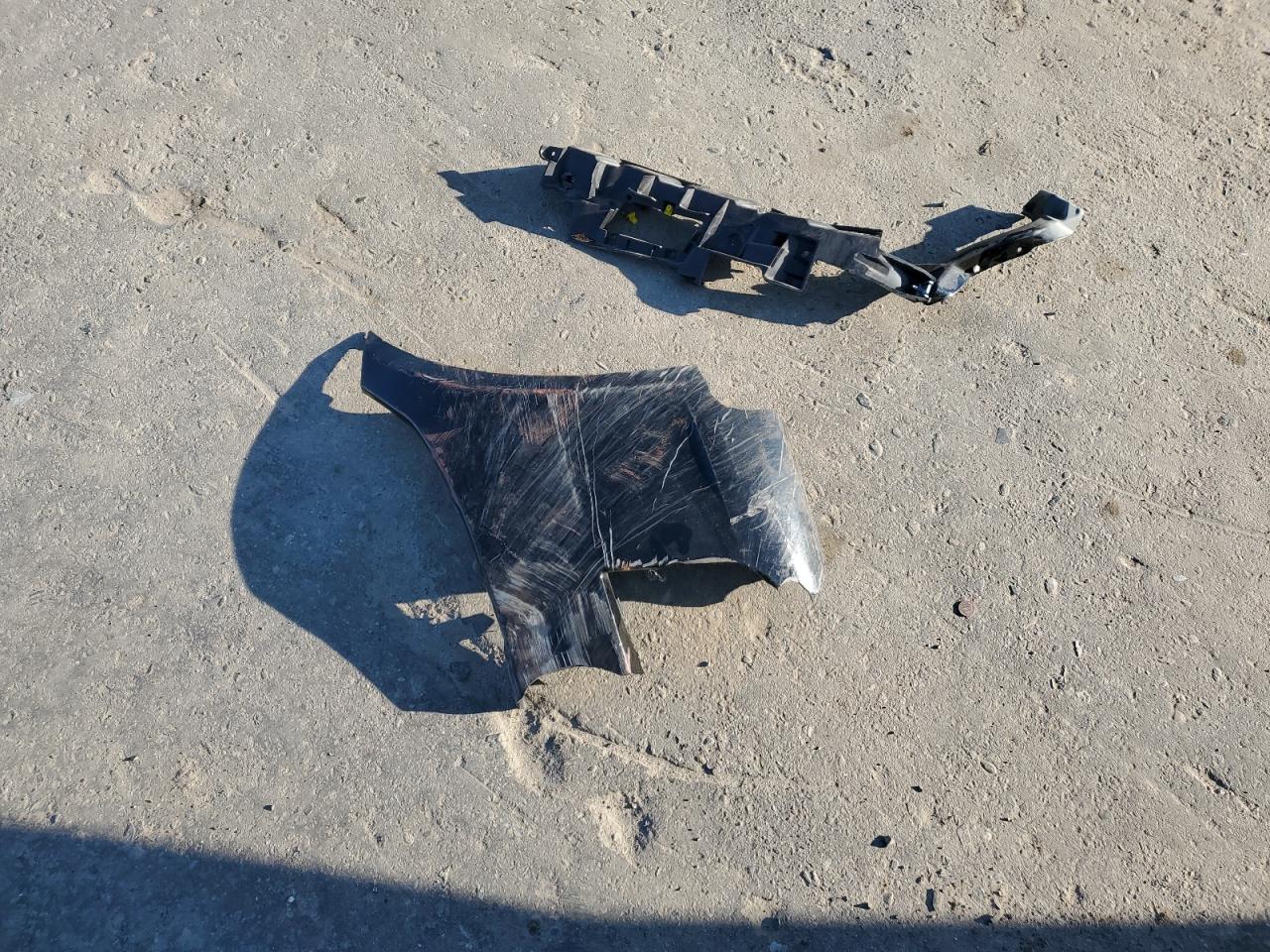 SAJAR4FX3JCP36437 2018 Jaguar Xe