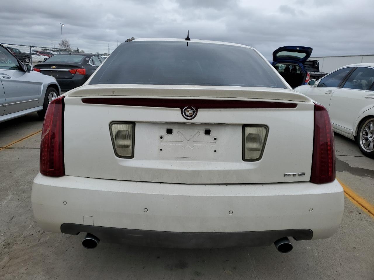 1G6DW677750180898 2005 Cadillac Sts