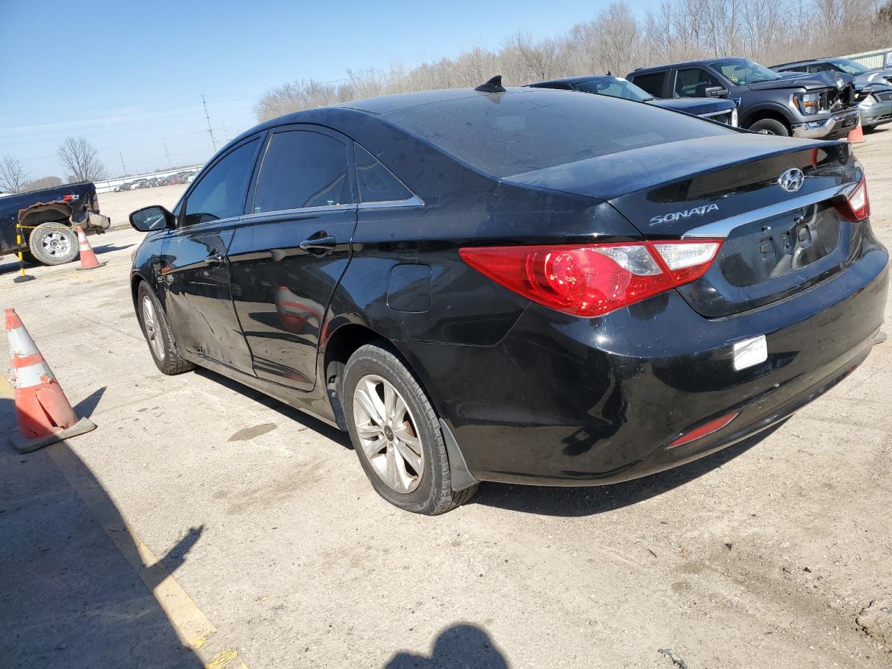 5NPEB4AC8DH663857 2013 Hyundai Sonata Gls