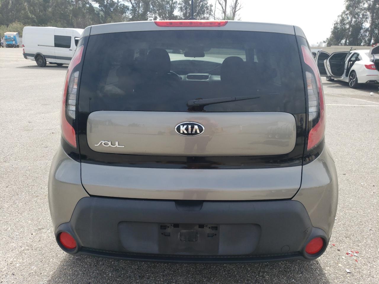 2015 Kia Soul vin: KNDJN2A26F7154360