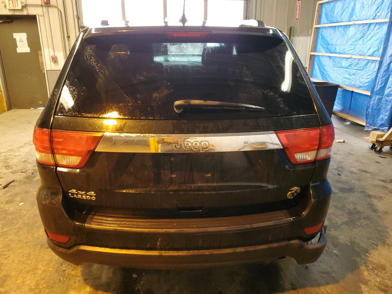 1C4RJFAG9CC316017 2012 Jeep Grand Cherokee Laredo