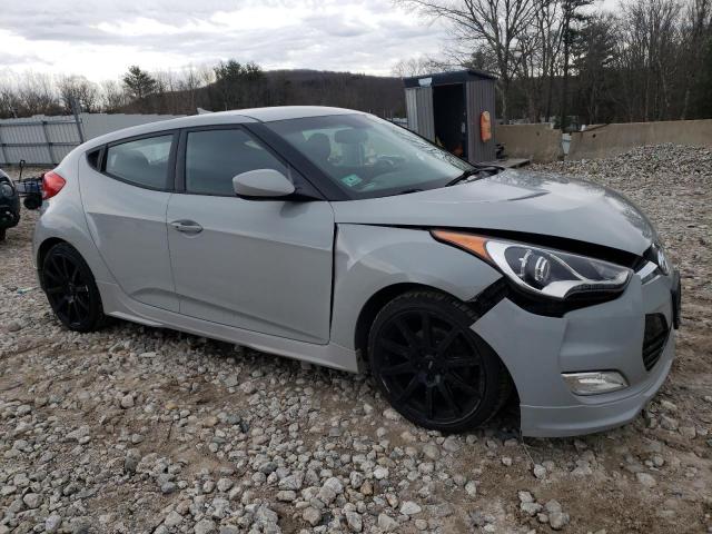 2013 Hyundai Veloster VIN: KMHTC6AD2DU130686 Lot: 49564744