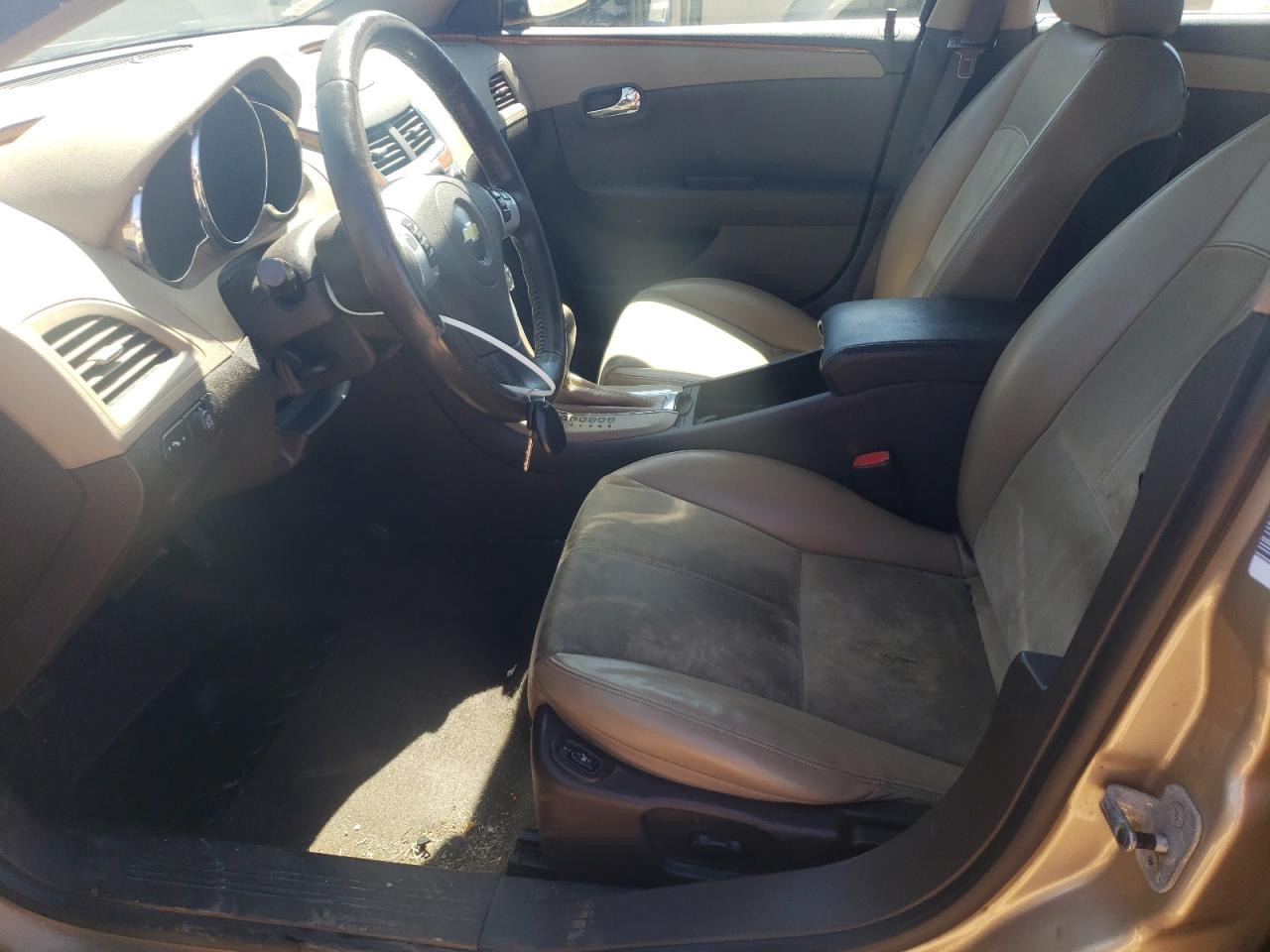 1G1ZJ57B98F269933 2008 Chevrolet Malibu 2Lt