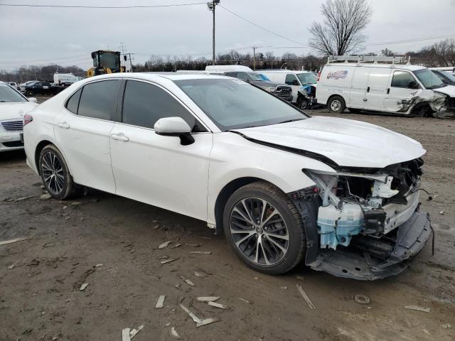 VIN 4T1B11HK7KU680617 2019 Toyota Camry, L no.4