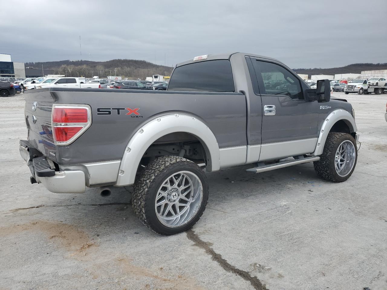 1FTMF1EF7DKE10260 2013 Ford F150