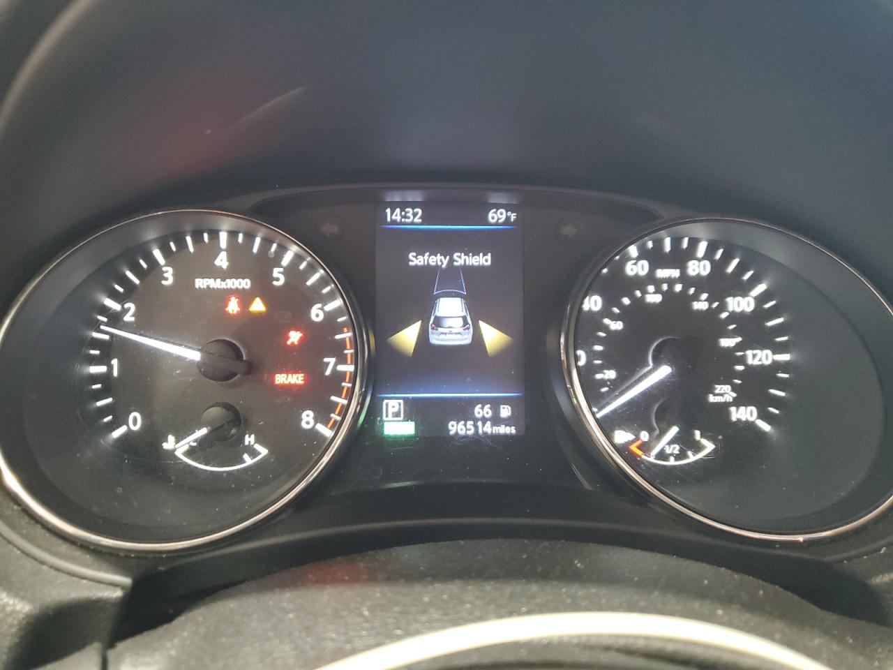 JN8AT2MV8JW350332 NISSAN ROGUE 2018
