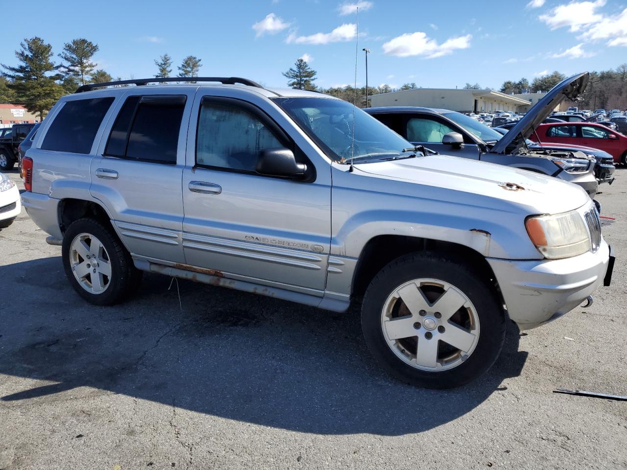 1J8GW68J02C329336 2002 Jeep Grand Cherokee Overland