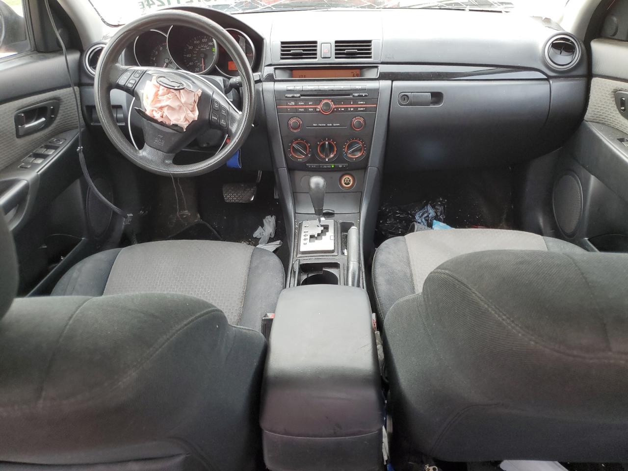 JM1BK32F861403670 2006 Mazda 3 I