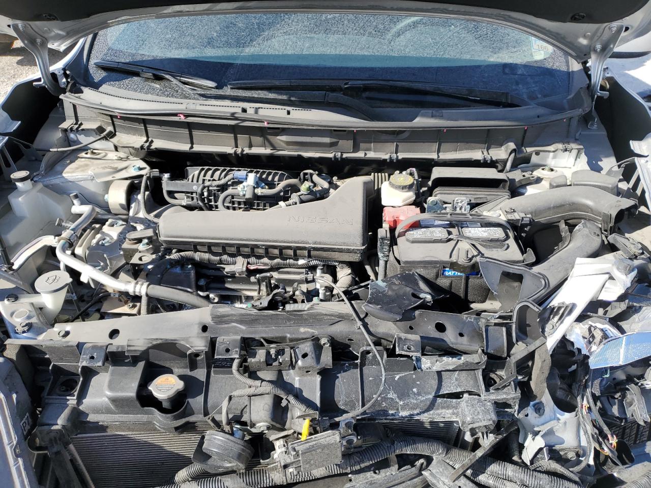 KNMAT2MT6JP534589 NISSAN ROGUE 2018