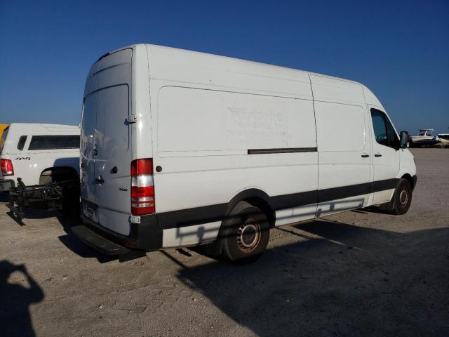 WDYPE8CC1B5582835 2011 FREIGHTLINER SPRINTER-2