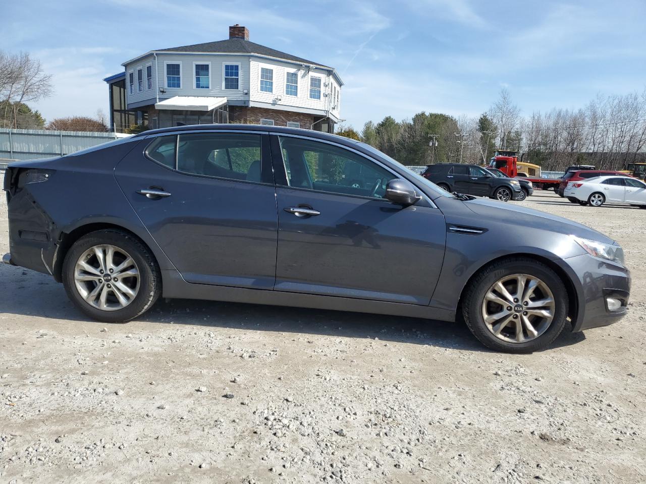 KNAGN4A75B5088520 2011 Kia Optima Ex