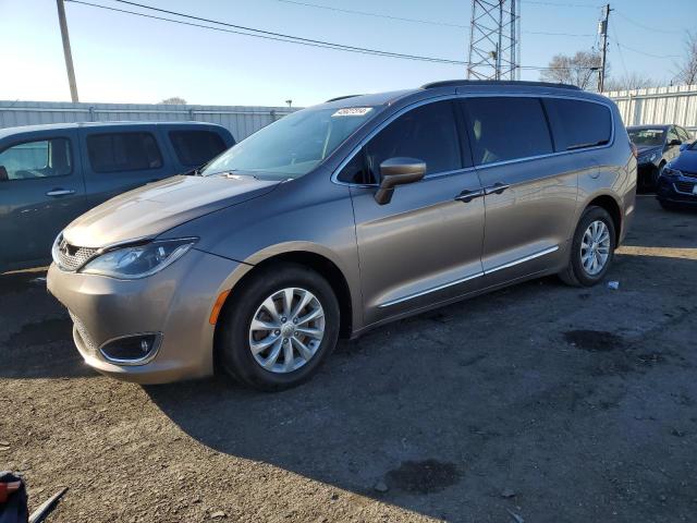 Lot #2489880887 2017 CHRYSLER PACIFICA T salvage car