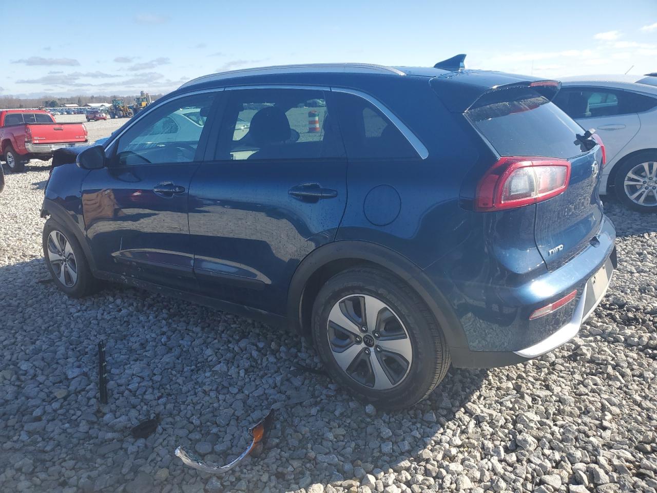KNDCB3LC1K5338463 2019 Kia Niro Fe