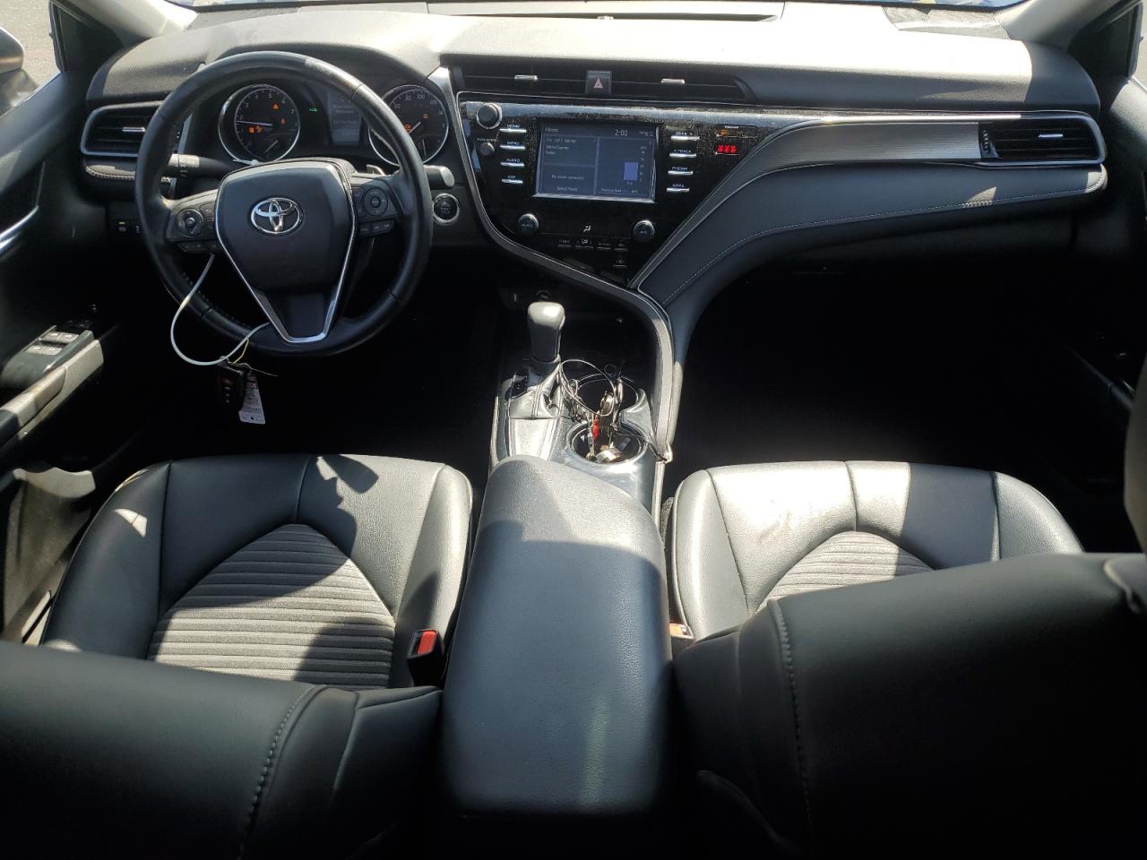 4T1B11HK2KU246489 2019 Toyota Camry L