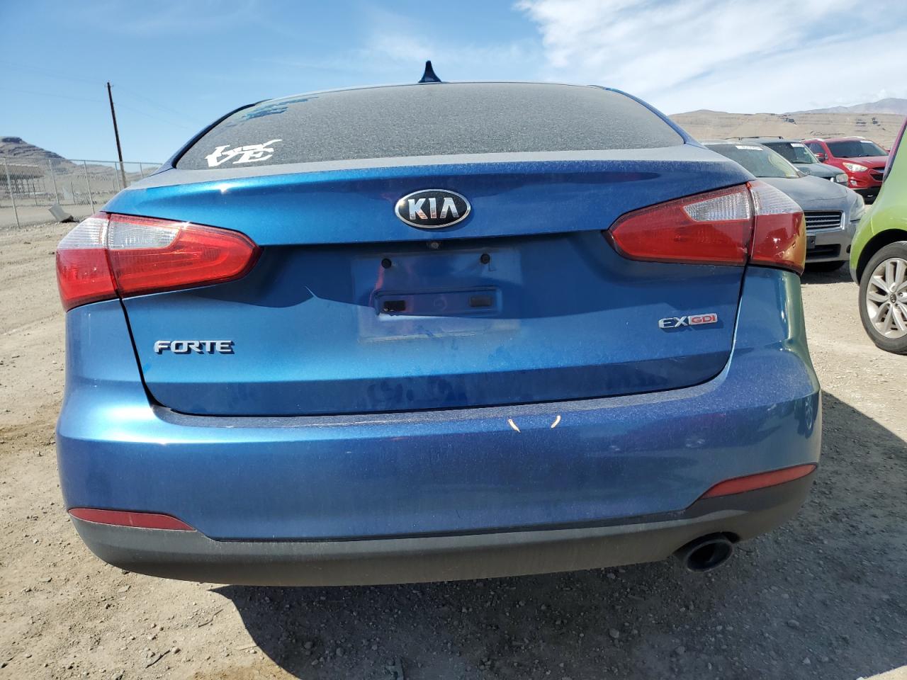 KNAFZ4A80F5281303 2015 Kia Forte Ex