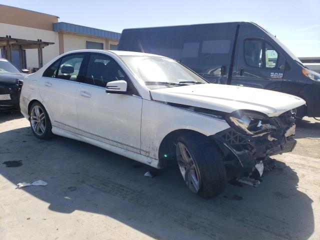 VIN WDDGF4HB6DR272294 2013 Mercedes-Benz C-Class, 250 no.4