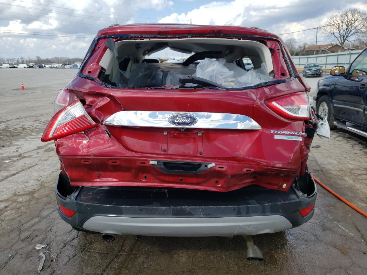 1FMCU0J93GUC33996 2016 Ford Escape Titanium