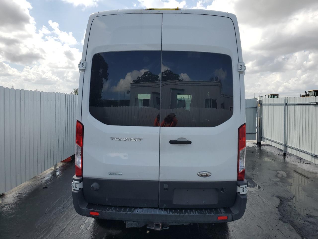 1FTNR2XG7FKA80971 2015 Ford Transit T-250