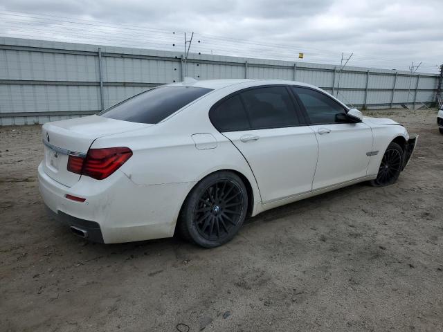 VIN WBAYA6C54FGK16246 2015 BMW 7 Series, 740 I no.3