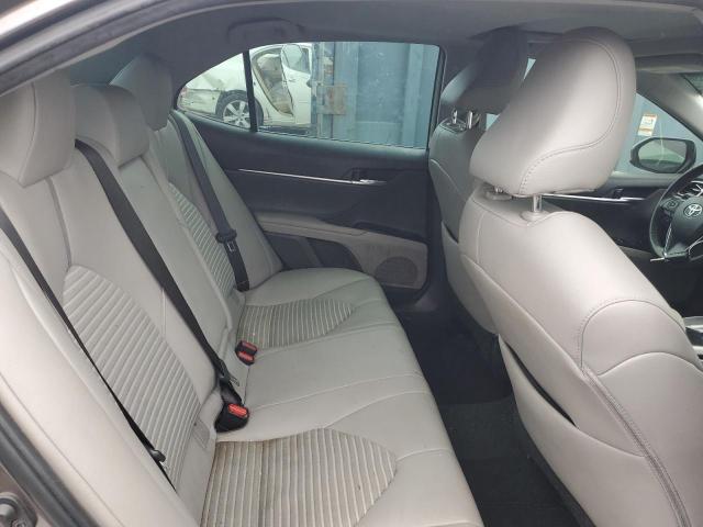 2018 Toyota Camry - Image 10