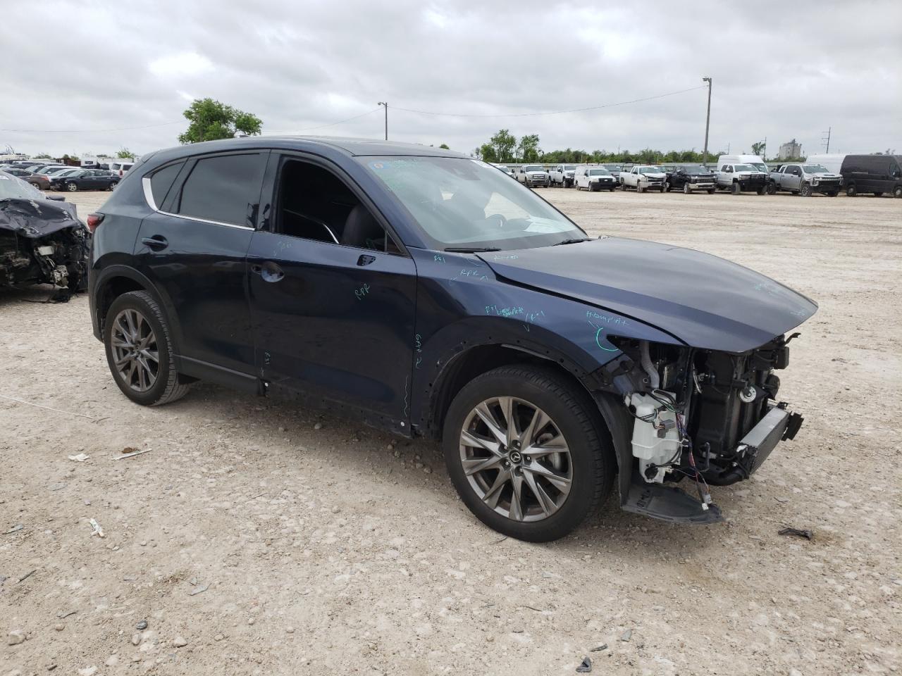 JM3KFBEYXM0471538 2021 Mazda Cx-5 Signature