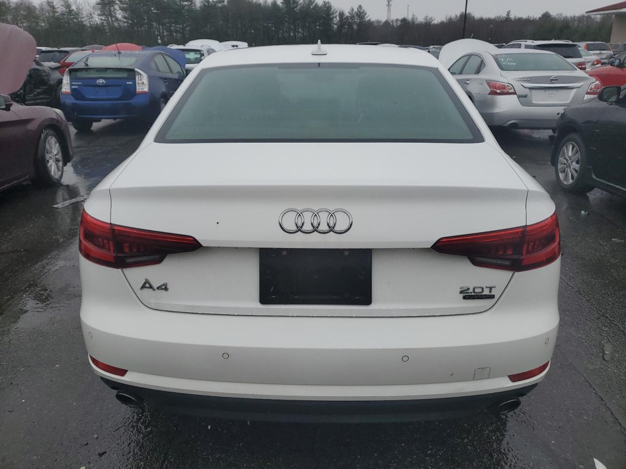 WAUANAF4XHN011119 2017 Audi A4 Premium