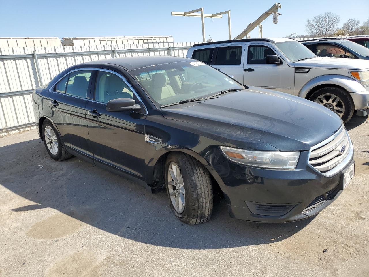 Lot #2994660407 2014 FORD TAURUS SE