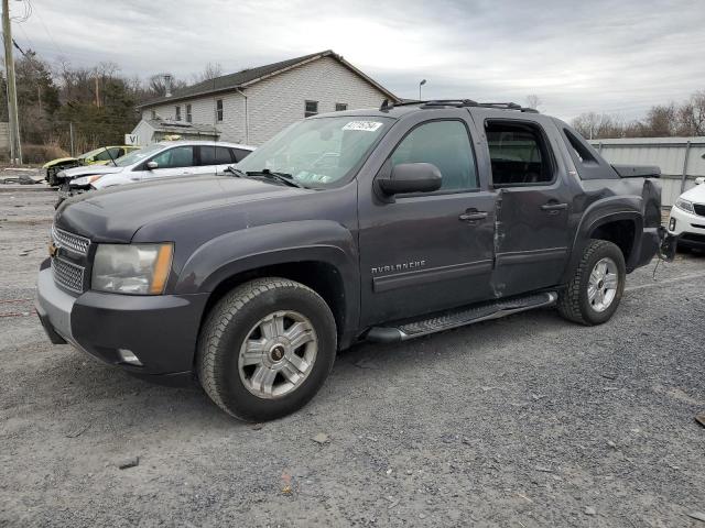 Lot #2487498620 2011 CHEVROLET AVALANCHE salvage car