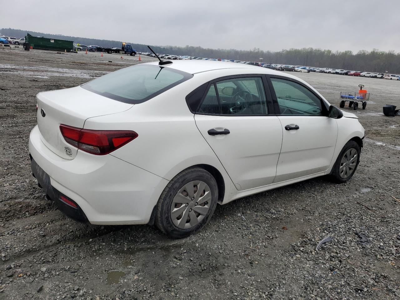 3KPA24AB2JE078990 2018 Kia Rio Lx