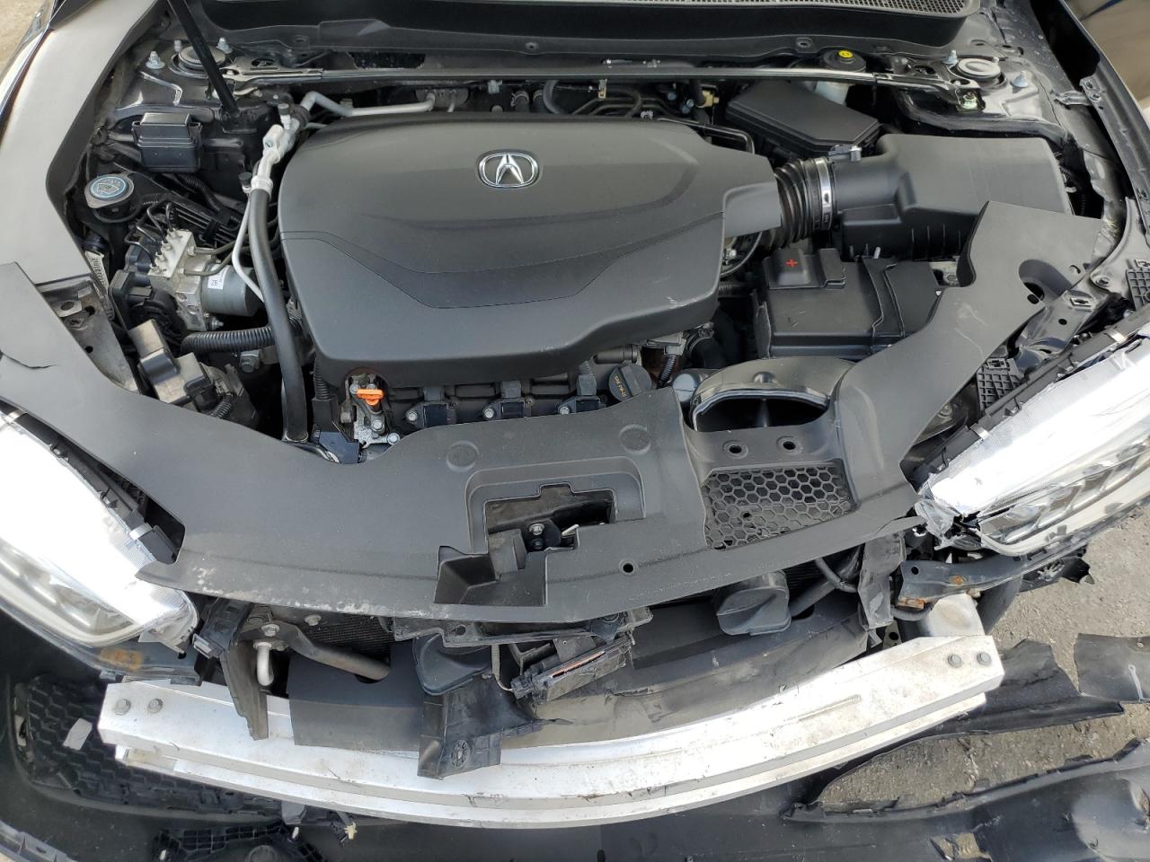 19UUB2F39JA012556 2018 Acura Tlx